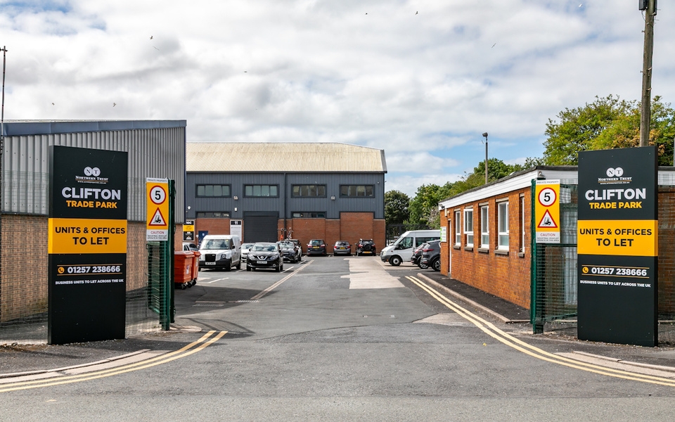 Clifton Trade Park Blackpool - Offices (14)